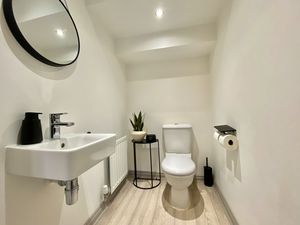 WC- click for photo gallery